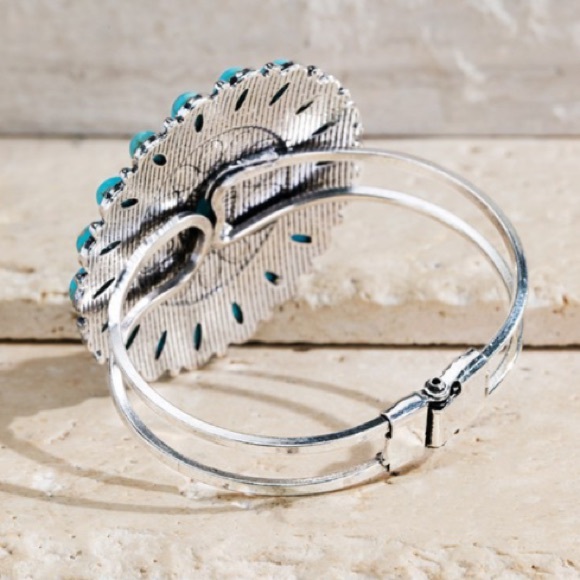 Boho Western Style Squash Blossom Hinge Bracelet - Picture 4 of 7